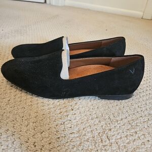 Vionic Women's Black Suede Willa  Loafers Flats
